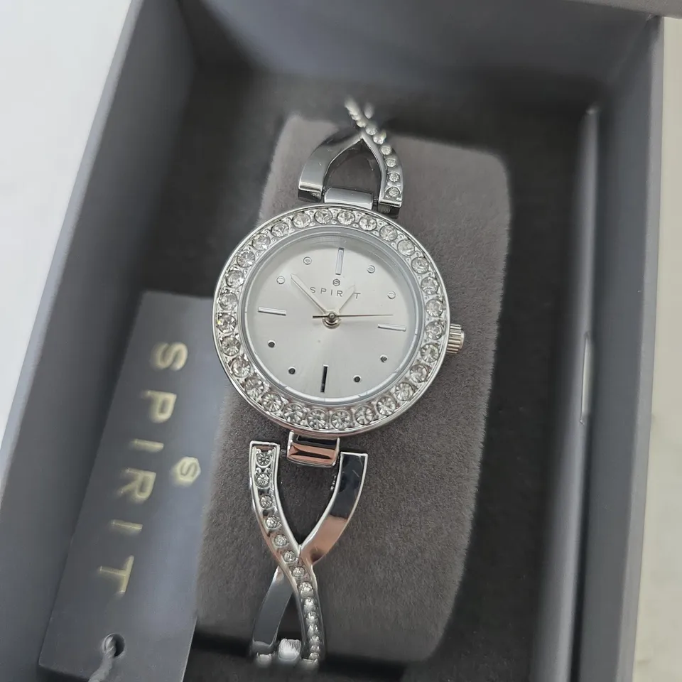BOXED SPIRIT SILVER SPIRIT SP4035 26MM QUARTZ WATCH