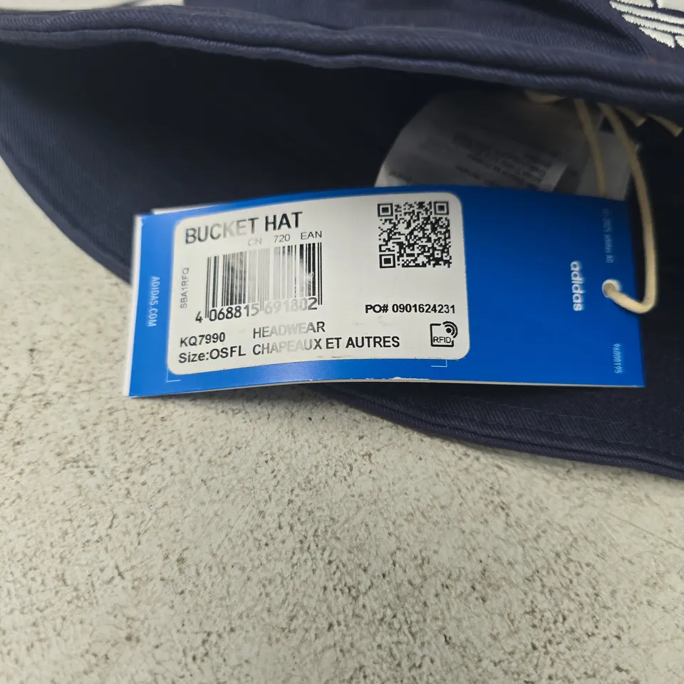 ADIDAS BUCKET HAT BLUE