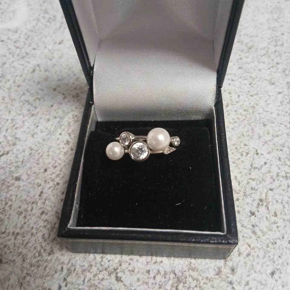 DIAMONIQUE 0.5CT TW PEARL BUBBLE RING STERLING SILVER