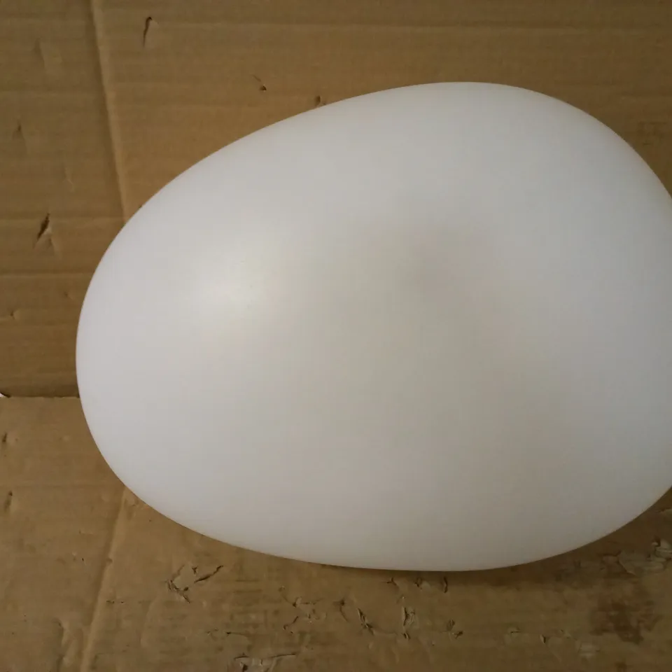 SHAPELIGHTS INDOOR & OUTDOOR USB CHARGABLE SOLAR PEBBLE LIGHT