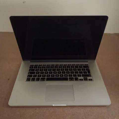 APPLE MACBOOK PRO A1398