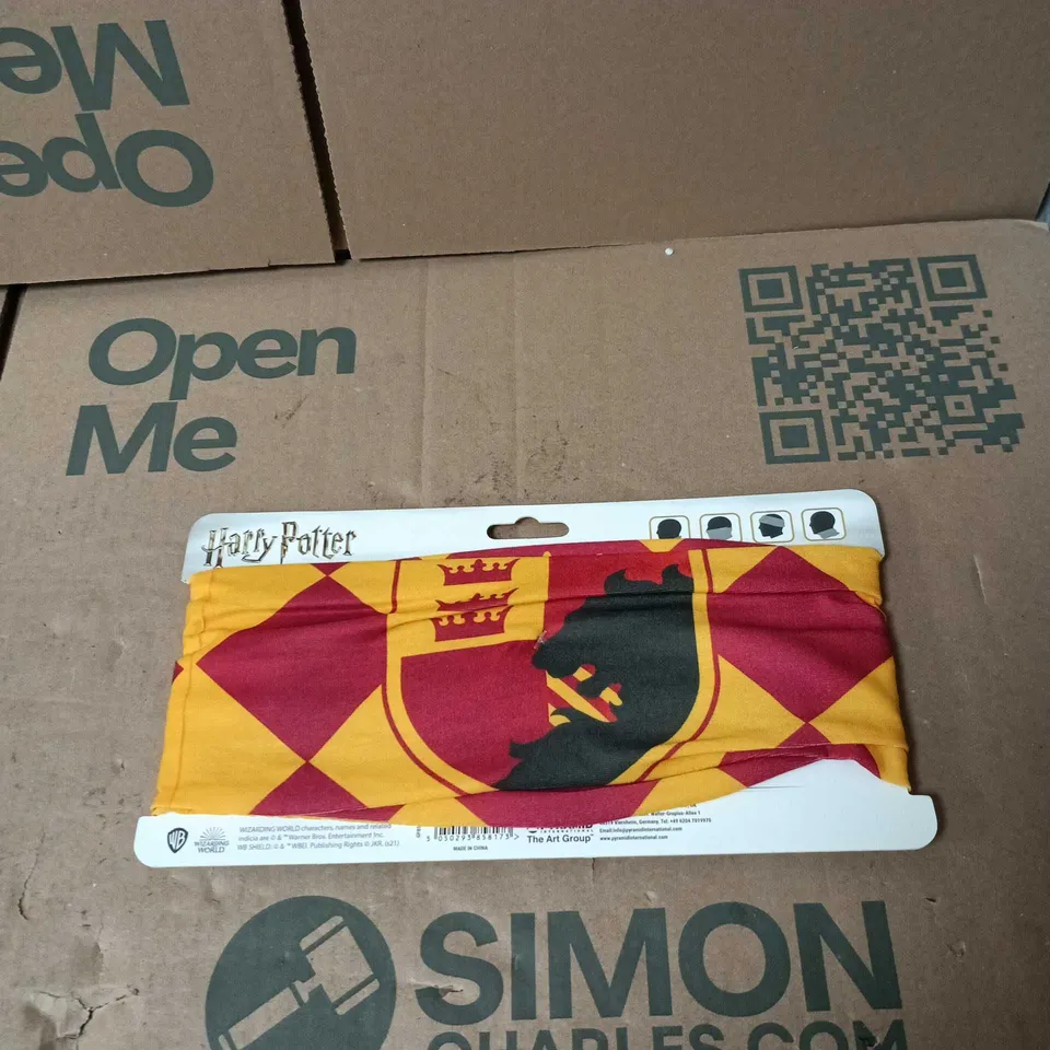 10 X HARRY POTTER WIZARDING WORLD MULTI PURPOSE FACE COVERING "GRYFFINDOR"