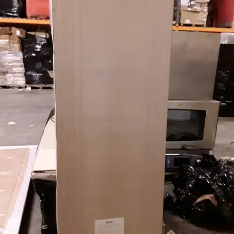 MENDES CAPRI PREFINISHED OAK INTERNAL DOOR WITH GROOVE 78"×30" 35MM