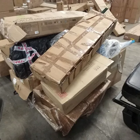 PALLET OF ASSORTED SPORTS EQUIPMENT AND TRAMPOLINE PARTS AND PIECES 