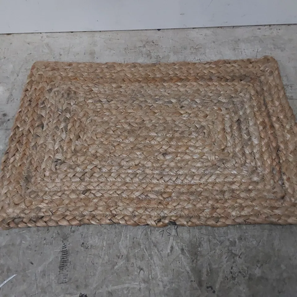 HAIMES JUTE/RATTAN NO PATTERN PLACEMATS - SET OF 4