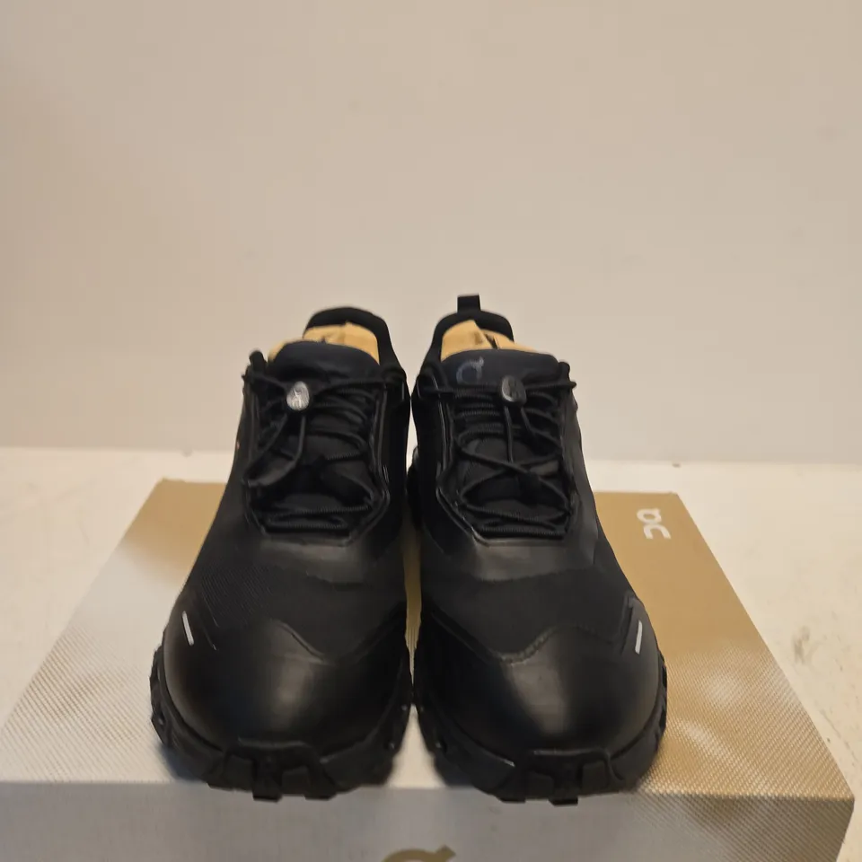 BOXED PAIR OF ON RUNNING CLOUD 6 GEO WP SHOES – UK 7.5 - WOMENS 