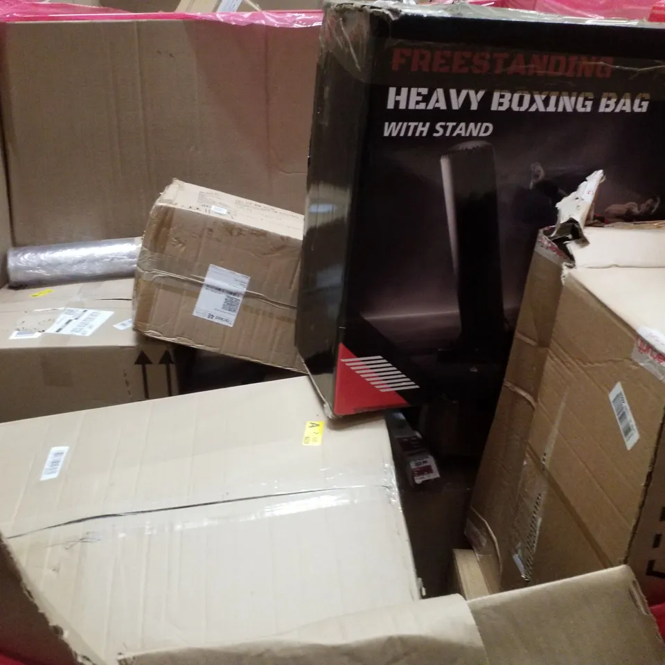 PALLET CONTAINING ASSORTED PRODUCTS INCLUDING HEAVY BOXING BAG, SEAT CUSHION, CLOUD PLAY MAT, BBQ GRIDDLE KIT & AWNING TENT