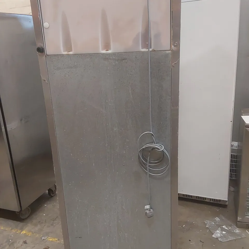 FOSTER COMMERCIAL UPRIGHT REFRIGERATOR