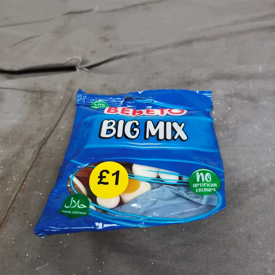 APPROXIMATELY 12 ASSORTED FOOD ITEMS INCLUDING WHITE SUGAR AND BEBETO BIG MIX