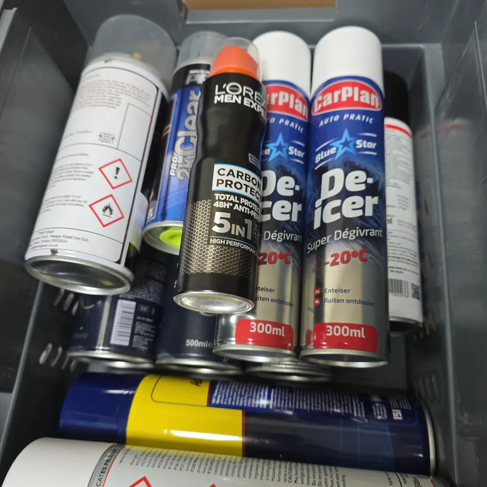 APPROXIMATELY 12 ASSORTED AEROSOLS INCLUDING MR SUPER CLEAR UV CUT GLOSS , HEAVY DUTY ADHESIVE SPRAY AND LYNX ICE CHILL 