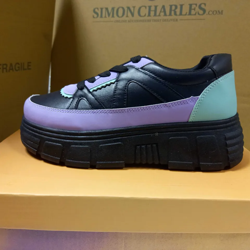 KOI BLACK/MULTI FAIRY DUST TRAINERS - SIZE 4
