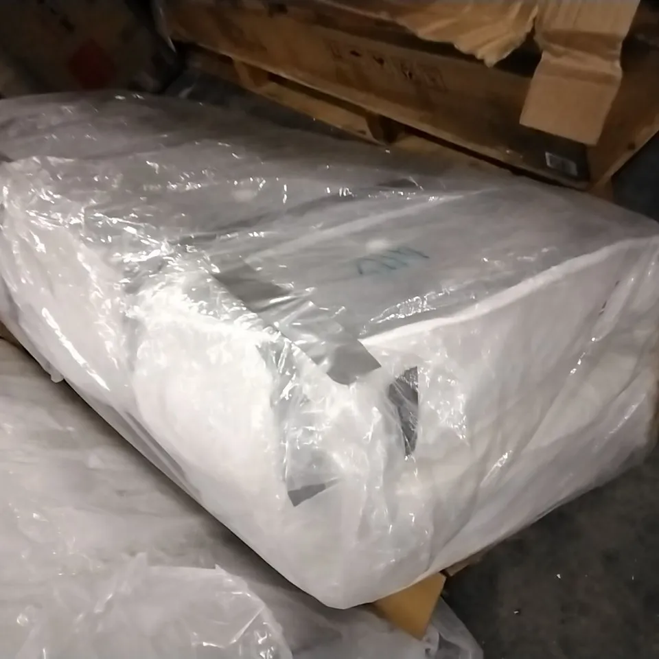 DESIGNER MATTRESS APPROX KING WHITE