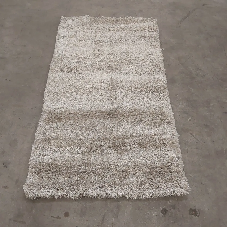 QUALITY DESIGNER AREA RUG - APPROXIMATELY 150 x 80cm