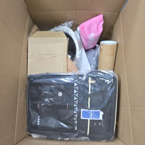 APPROXIMATELY 25 ASSORTED HOUSEHOLD PRODUCTS TO INCLUDE BACKPACK , TOWELS AND SHELVES - COLLECTION ONLY