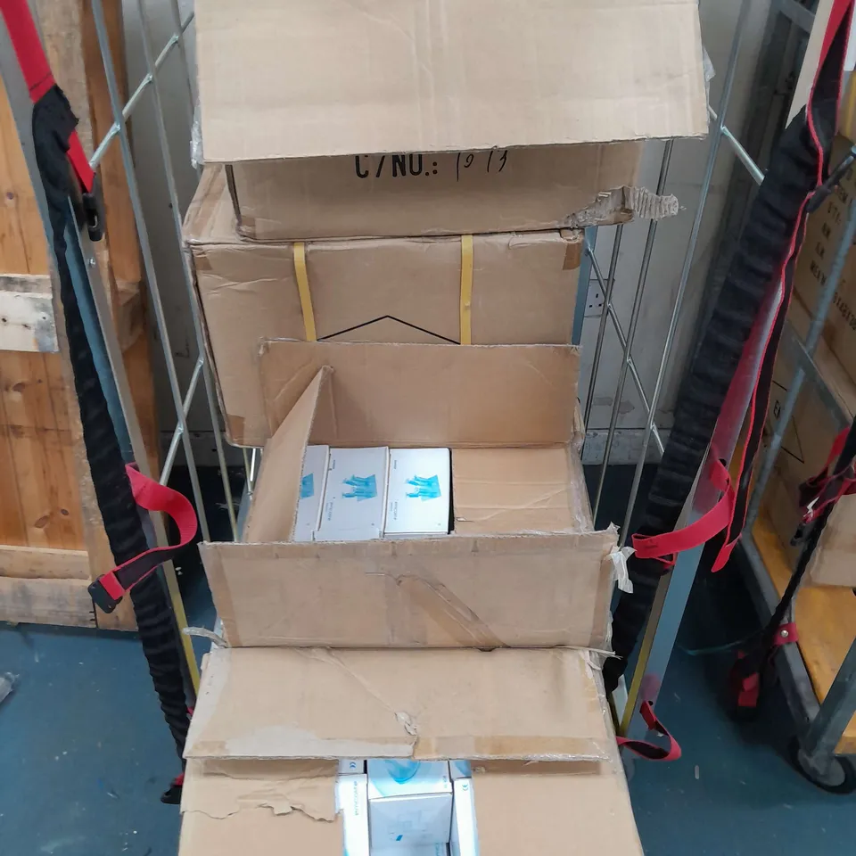 CAGE OF APPROXIMATELY 100 EMCOLITE LIGHTS TO INCLUDE R7S WALL LIGHTS WB309, GU4SQSP QUADRUPLE SPOTLIGHTS AND PL405 DOWNLIGHTS - COLLECTION ONLY