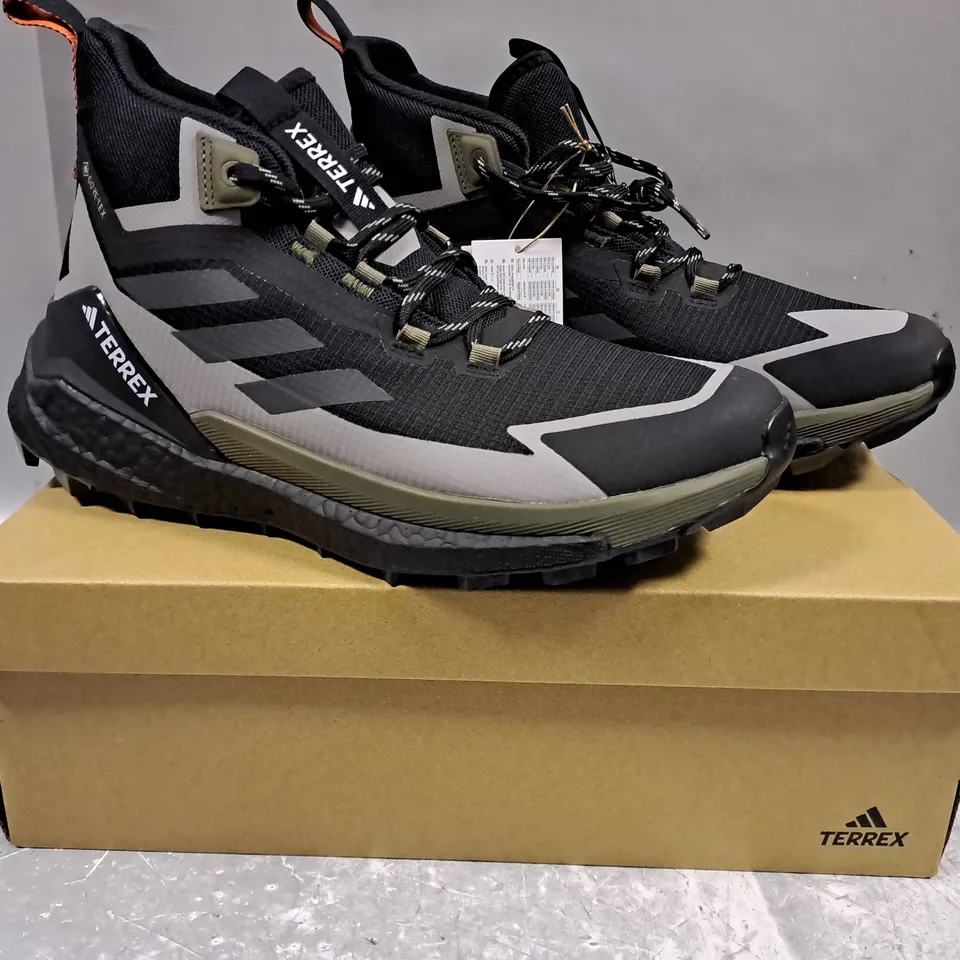 BOXED PAIR OF ADIDAS TERREX FREE HIKER 2 SHOES IN BLACK/GREY/DARK OLIVE UK SIZE 9