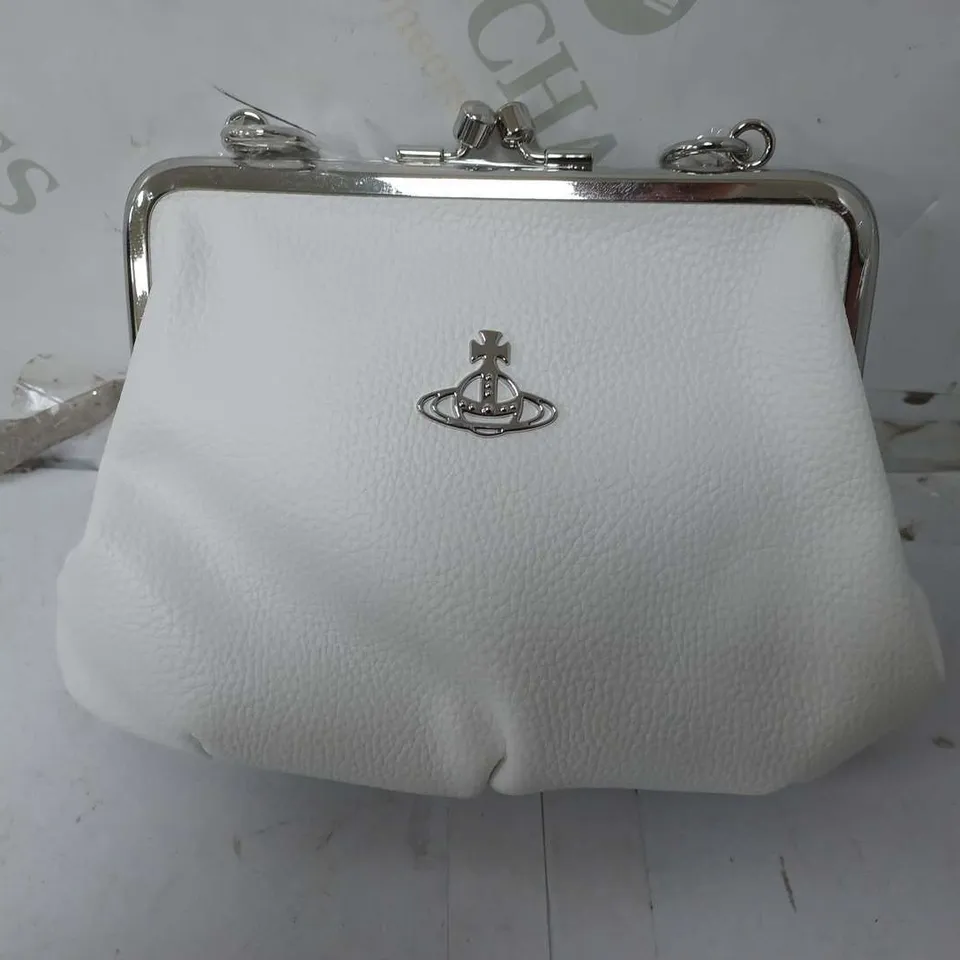 VIVIENNE WESTWOOD PURSE BAG IN WHITE