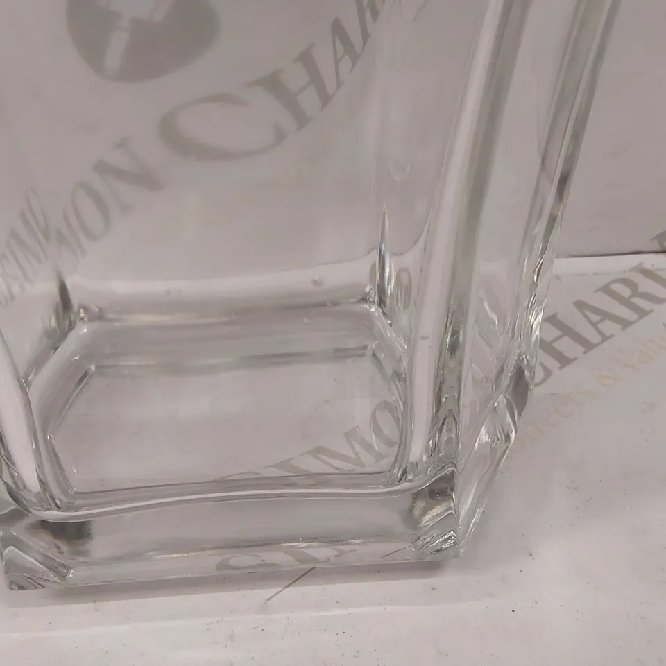 BOXED CAPITOL 0.7L DECANTER
