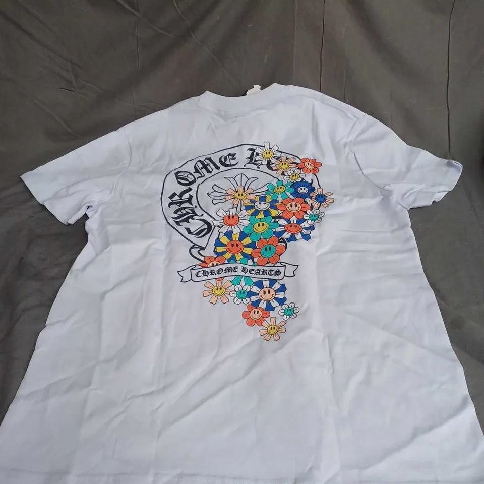 CHROME HEARTS TSHIRT IN WHITE SIZE S