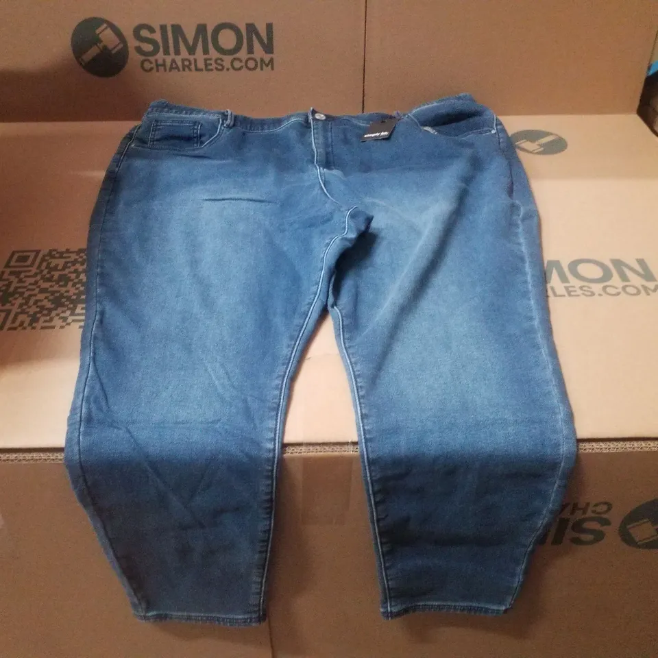 BOX CONTAINING APPROXIMATELY 10 BRAND NEW SIMPLY BE COSY MID WASH SKINNY JEANS - SIZE 26S