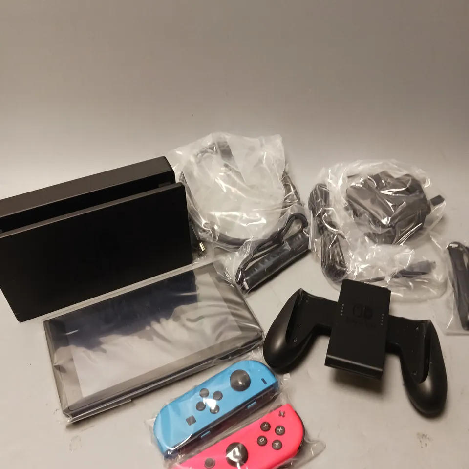 BOXED NINTENDO SWITCH CONSOLE 
