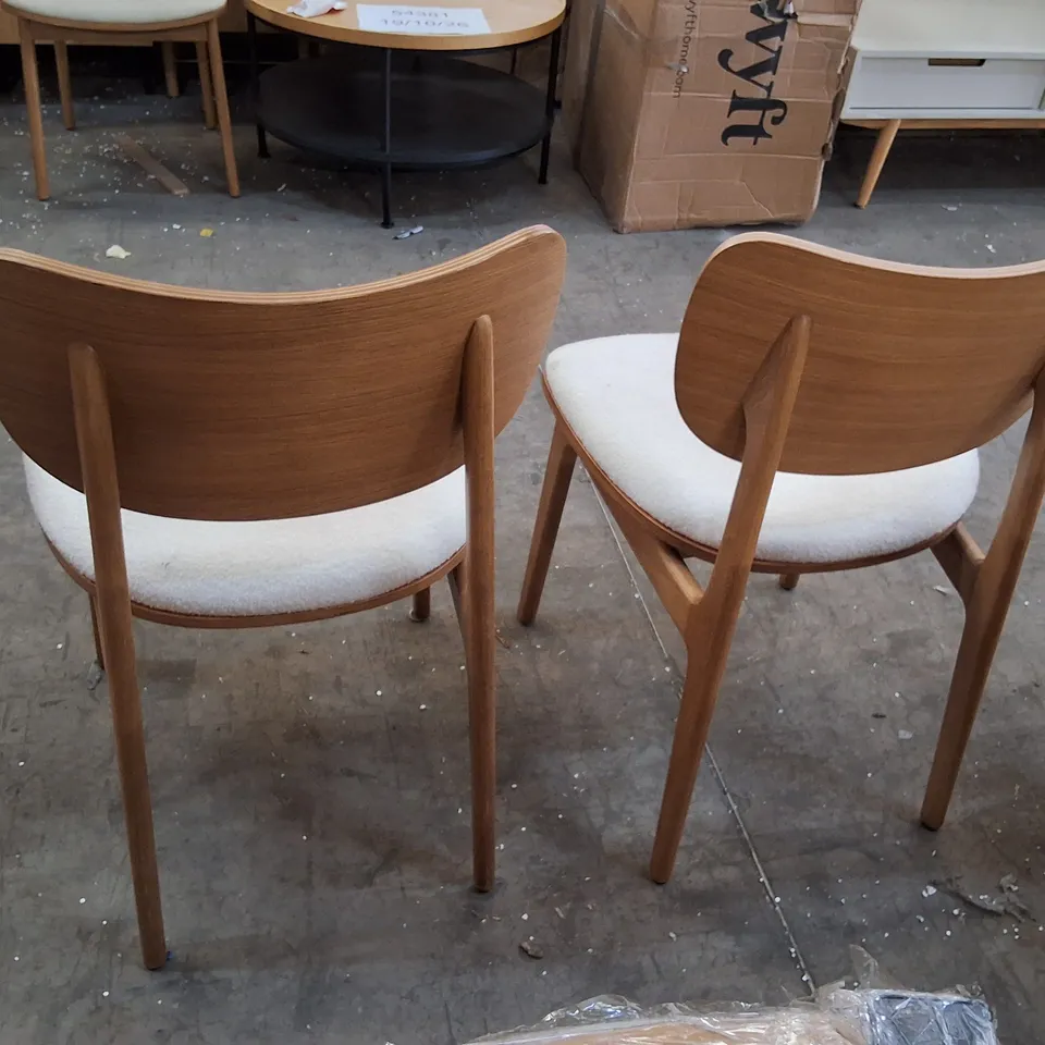 SWYFT SET OF 2 DINING CHAIR 02 - OAK/BOUCLE IVORY