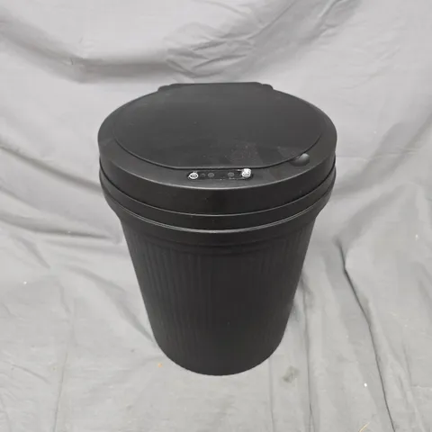 MOTION SENSOR SMART TRASH BIN IN BLACK