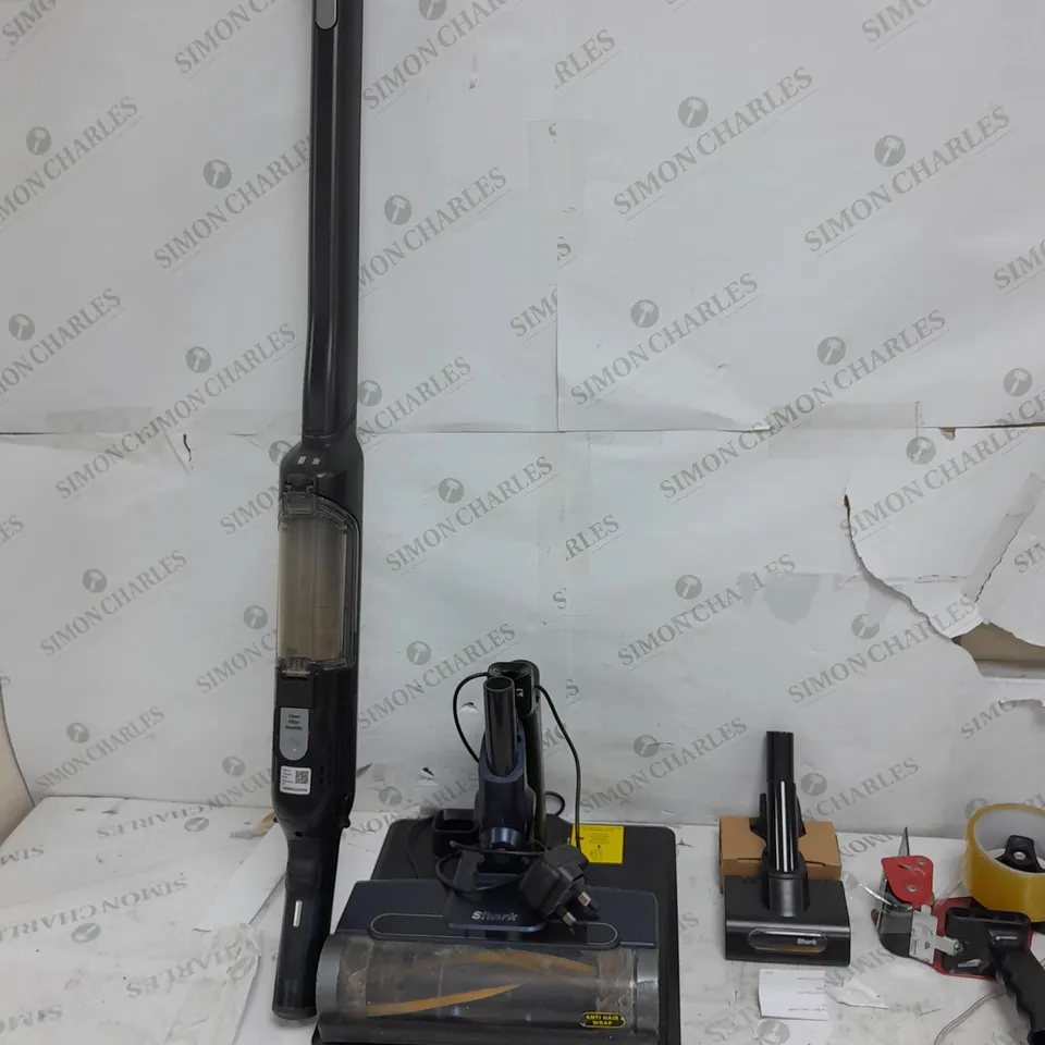 SHARK WANDVAC SYSTEM 2-IN-1 CORDLESS VACUUM