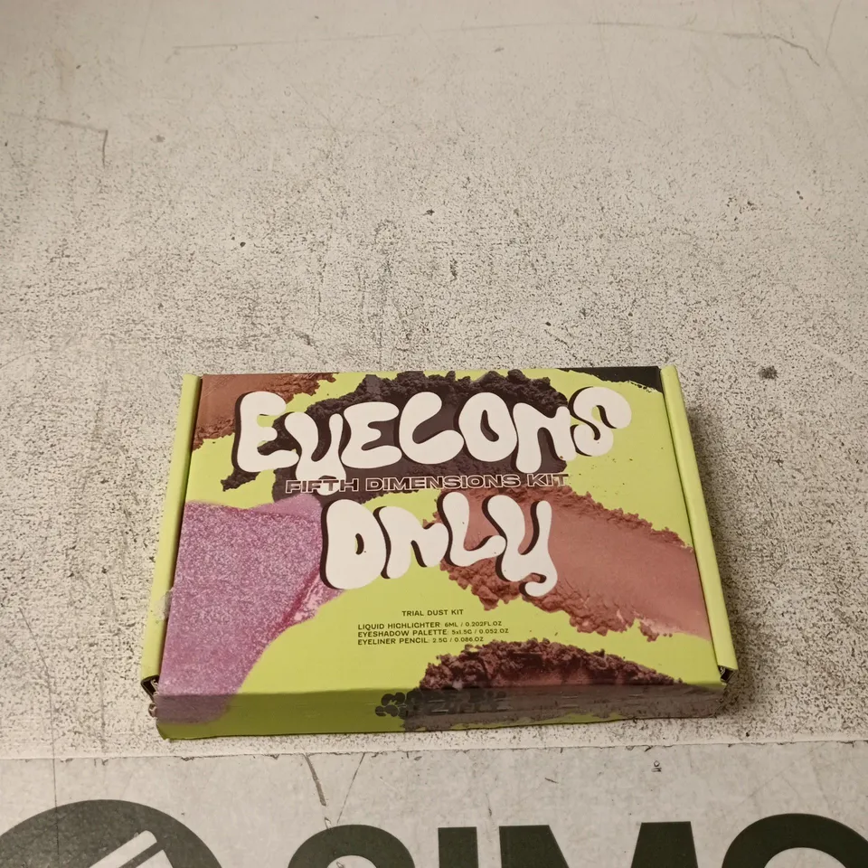 MADE BY MITCHELL MAKE-UP PALETTE – FIFTH DIMENSIONS KIT