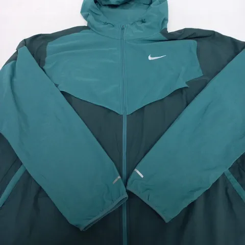 NIKE WINDBREAKER JACKET - SIZE LARGE