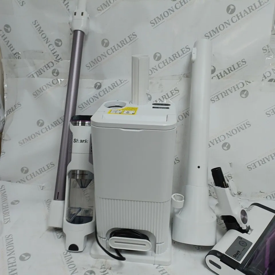 SHARK DETECT PRO 1.3L AUTO EMPTY VACUUM CLEANER IW3510UK