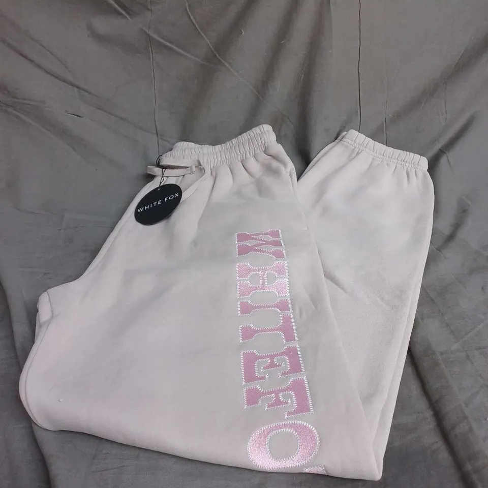 WHITE FOX CAPSULE 9 CATCH A VIBE SWEATPANTS IN MOON SIZE M