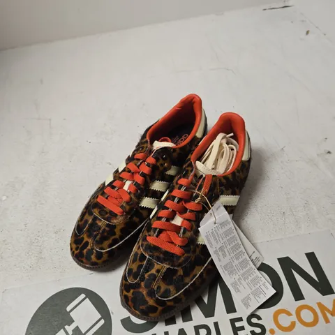 ADIDAS LEOPARD PRINT TRAINERS – UK 6 (US 7.5), ORANGE LACES