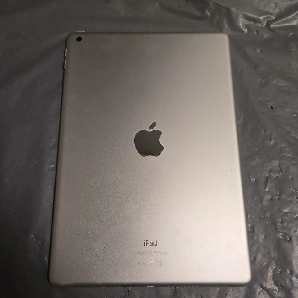 APPLE IPAD 9TH GEN A2602 