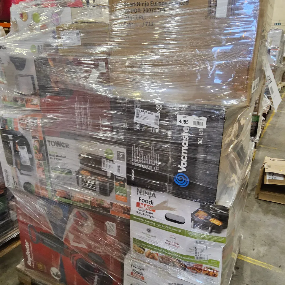 PALLET OF APPROXIMATELY 24 UNPROCESSED RAW RETURN HOUSEHOLD AND ELECTRICAL GOODS TO INCLUDE;
