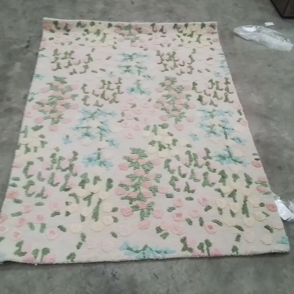 QUALITY DESIGNER AREA RUG - APPROXIMATELY 170X120CM