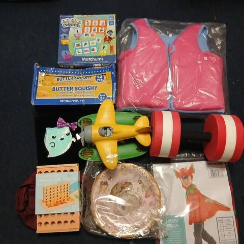 LARGE QUANTITY OF ASSORTED TOYS AND ACCESSORIES TO INCLUDE;FANCY DRESS, BUTTER SQUISHY, PARTY PLATES, TRAVEL 4 IN A ROW AND GO BABY