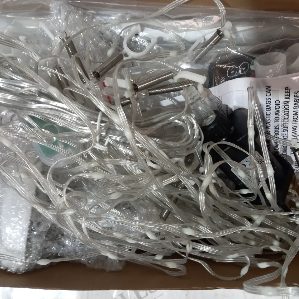 BOXED FLIPO INDOOR/OUTDOOR CHRISTMAS TREE LIGHT