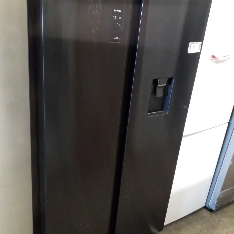FRIDGEMASTER FREESTANDING AMERICAN FRIDGE FREEZER - UNPROCESSED RAW RETURN