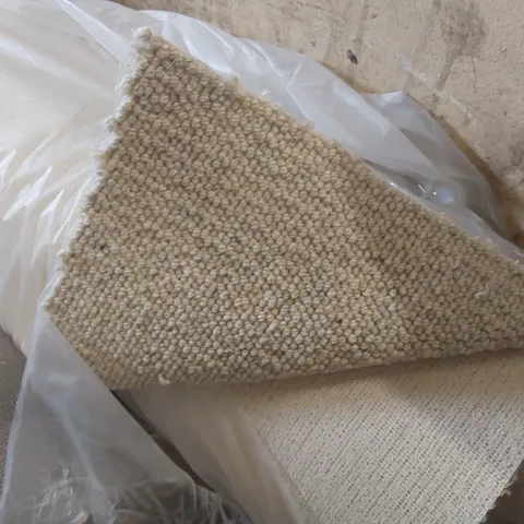 ROLL OF QUALITY PURE & SIMPLE LOOP FLOCK CARPET - APPROXIMATELY 4.7 x 5m