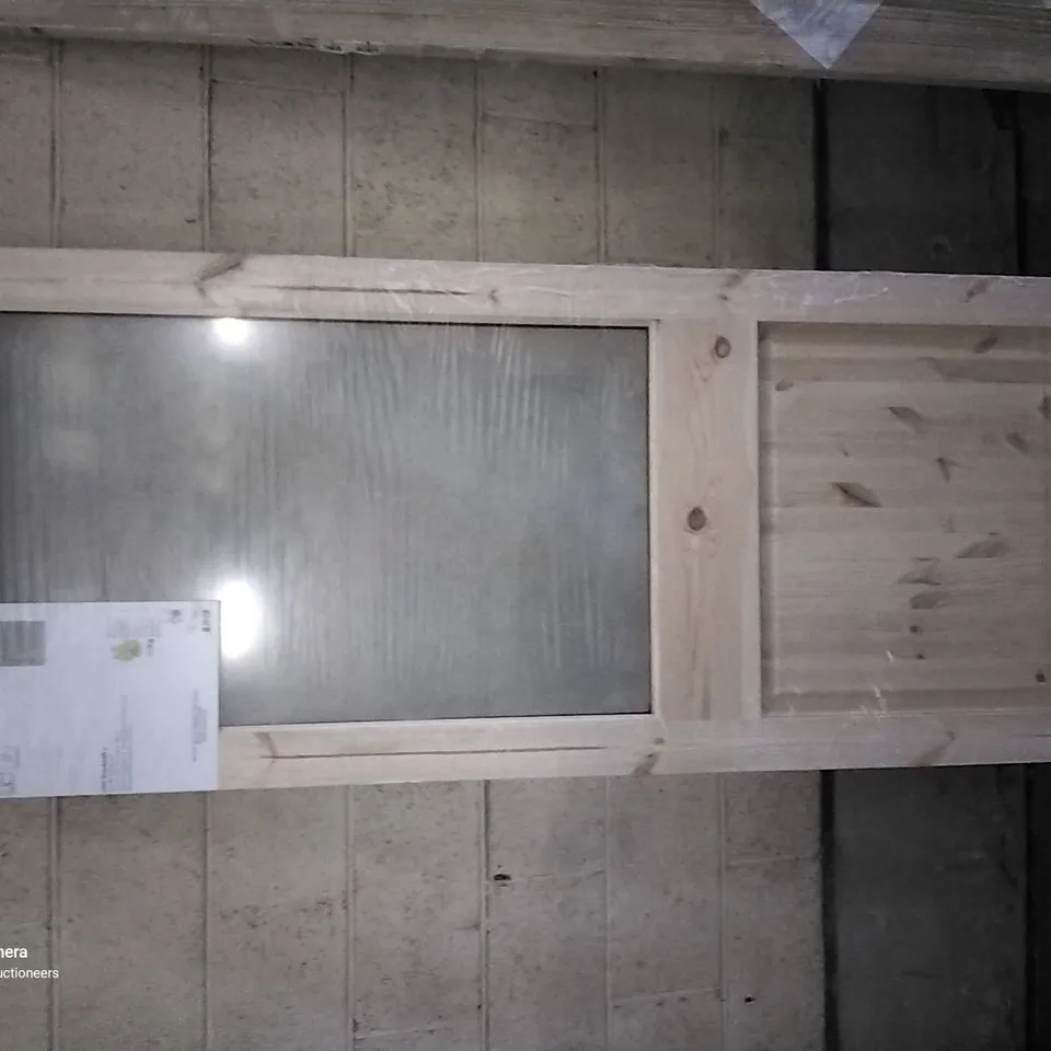2XG BRACKNELL HALF GLAZED DOOR IN NORDIC SOFTWOOD 2032X813X44MM 