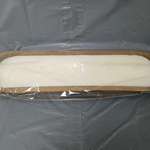 LARGE CANDLE DECORATIVE CENTRE PIECE 