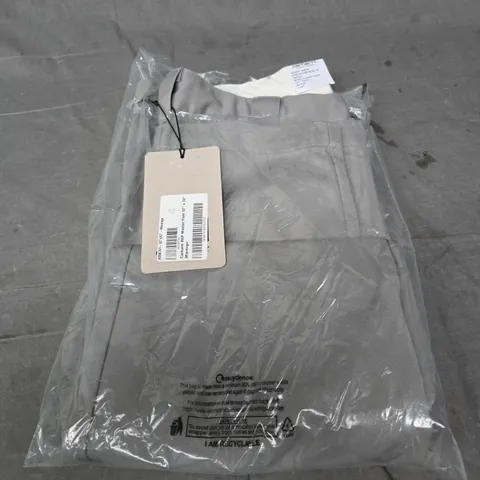 CARHARTT WIP MASTER PANT 32X32 MARENGO (UK 32)