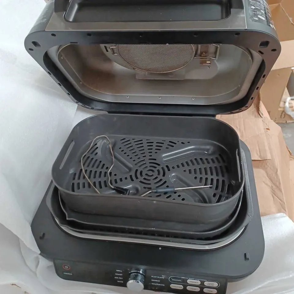 BOXED NINJA MAX HEALTH GRILL & AIR FRYER 