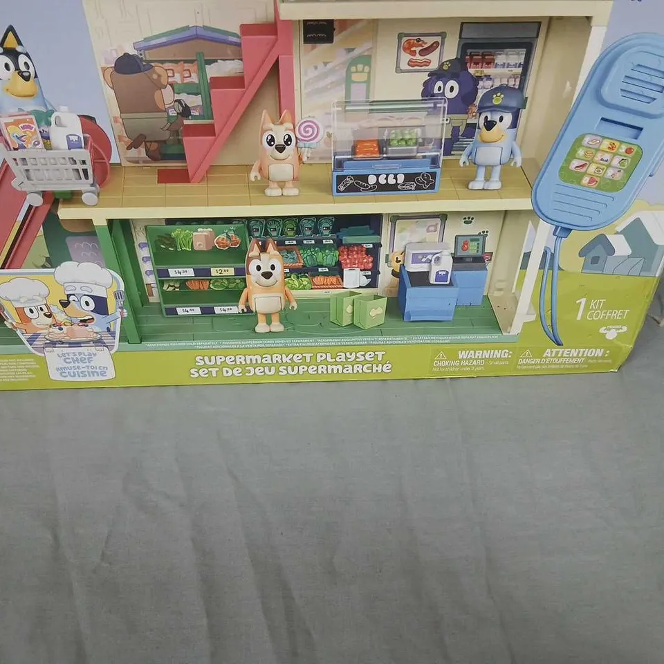 BLUEY SUPERMARKET PLAYSET – BOXED WITH FIGURES (BLUEY & BINGO)