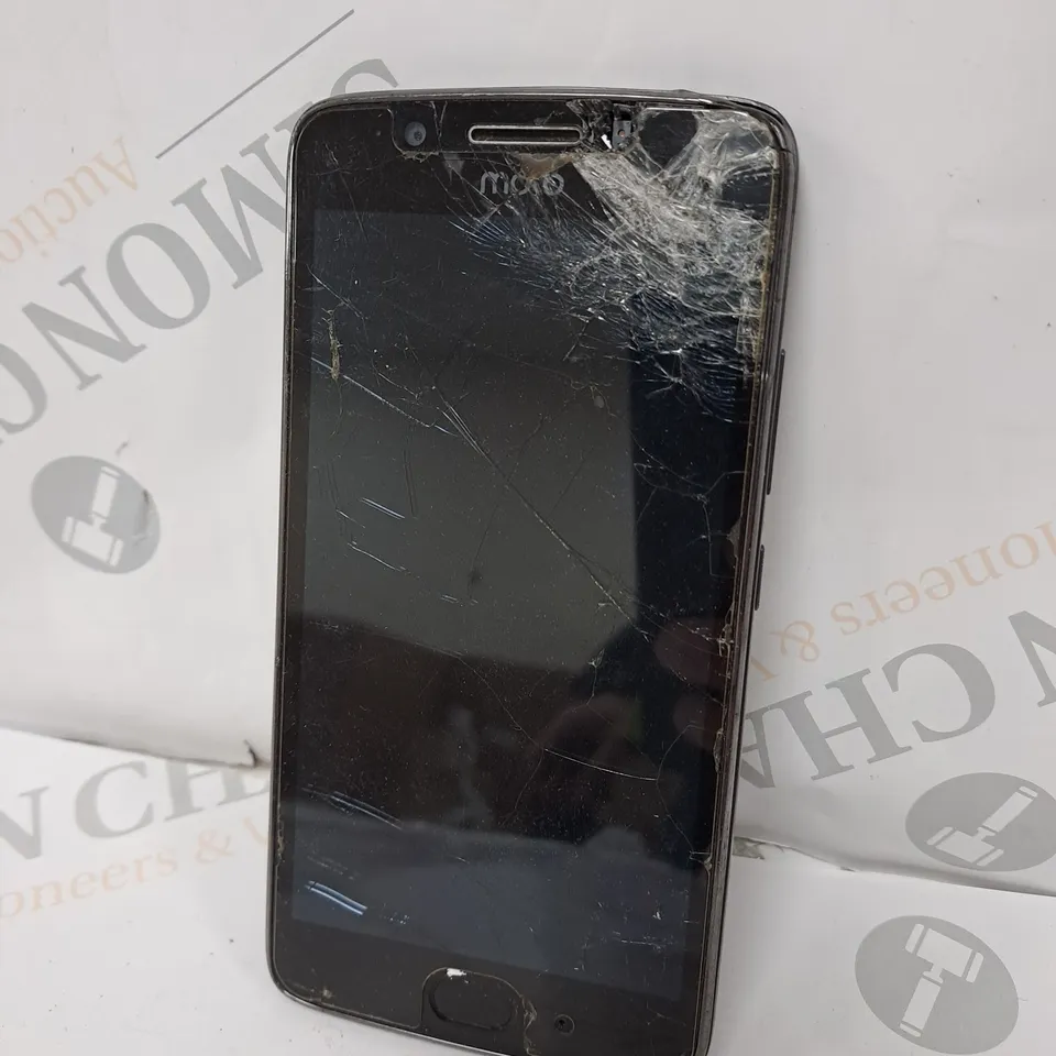 MOTOROLA MOTO G5 MOBILE PHONE