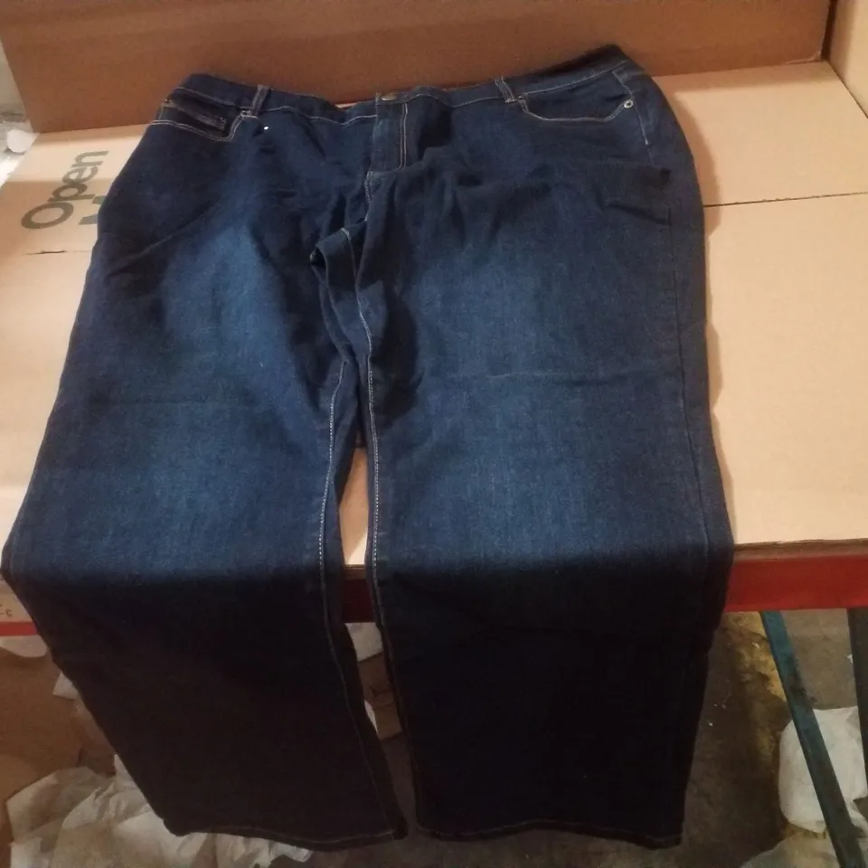 BOX CONTAINING APPROXIMATELY 18 BRAND NEW JULIPA INDIGO SLIM FIT JEANS - SIZE 24