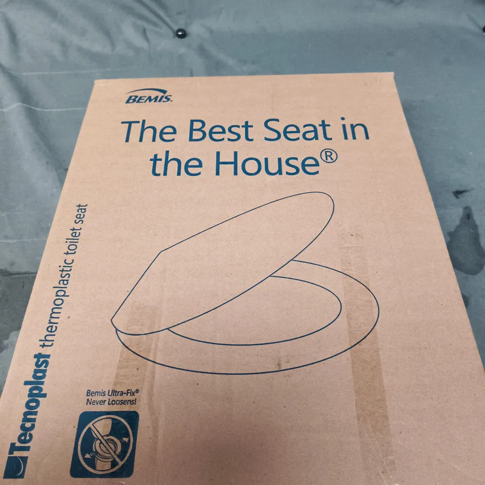 BOXED BEMIS THERMOPLASTIC TOILET SEAT  – THE BEST SEAT IN THE HOUSE