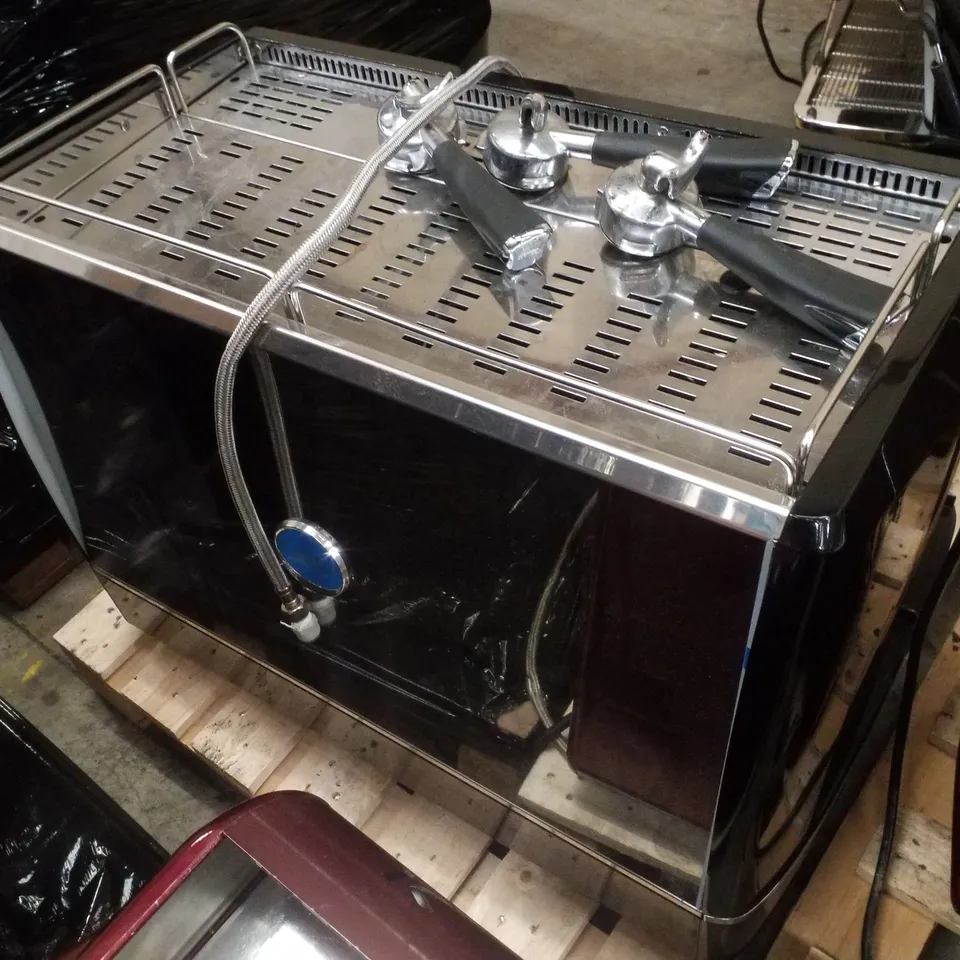 CARIMALI DIVA PRO 2 GROUP COFFEE MACHINE