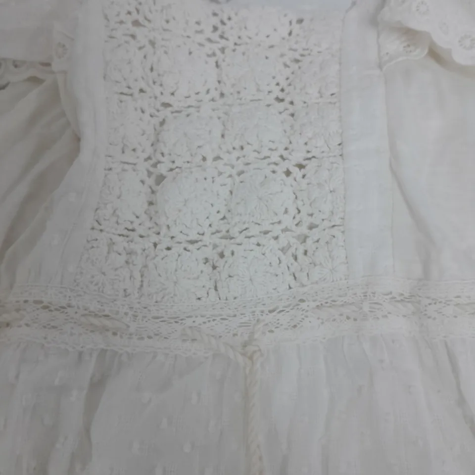 MONSOON CROCHET WHITE DRESS SIZE SMALL